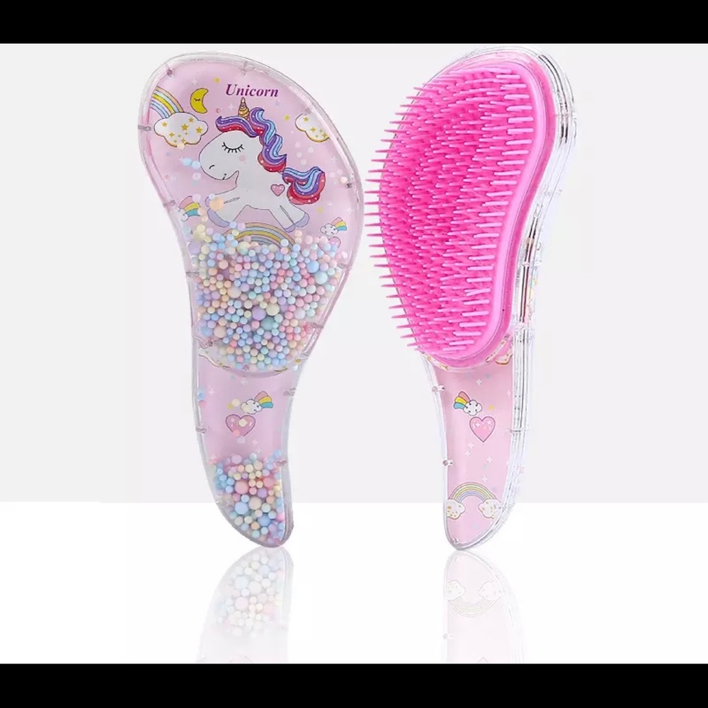 Unicorn Hairbrush.